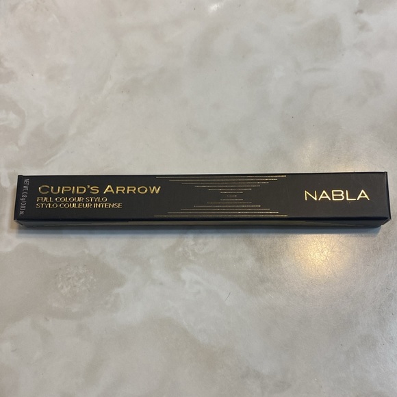 🌟Free add on🌟 Cupid’s Arrow longwear stylo - Picture 3 of 5